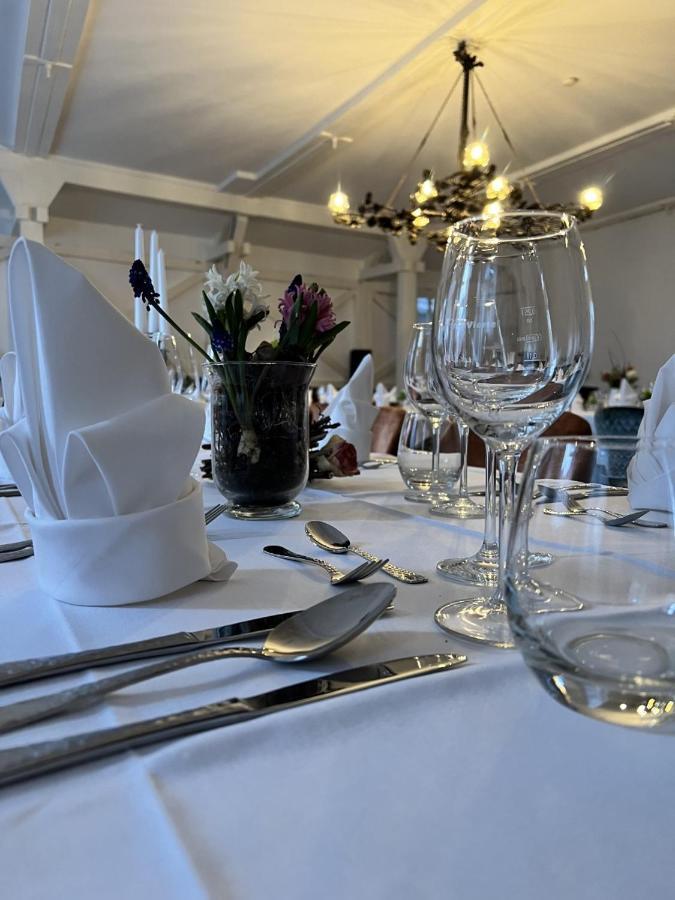 Hotel Rhodter Adler Rhodt unter Rietburg Luaran gambar